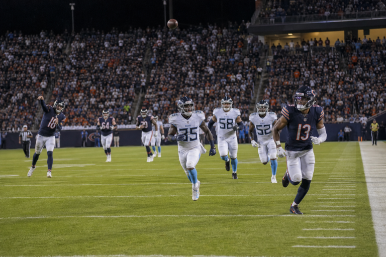 Editorial illustration for Bagent, Thomas connect for 97-yard strike as Bears finish preseason with win over Titans